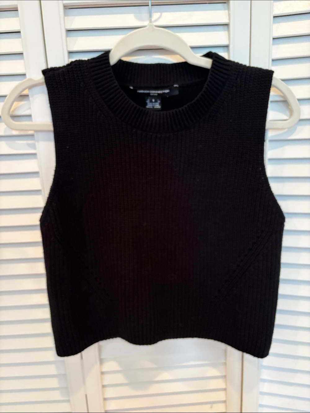 Women’s French connection Black Sleeveless Knit Top